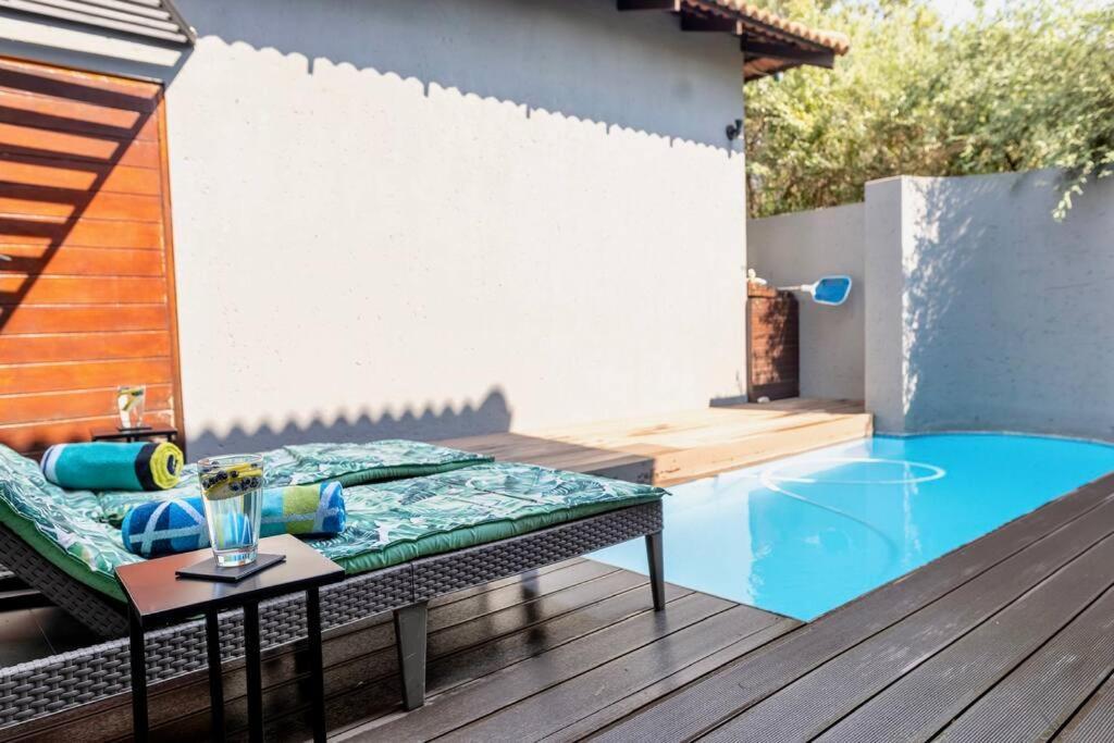 Holiday home Modern Large 5 Bedroom In Pecanwood Golf Estate *